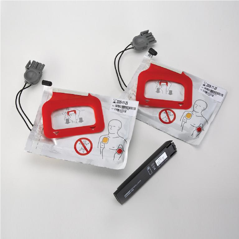 Lifepak® CR Plus Chargepak with 2 sets of defib pads